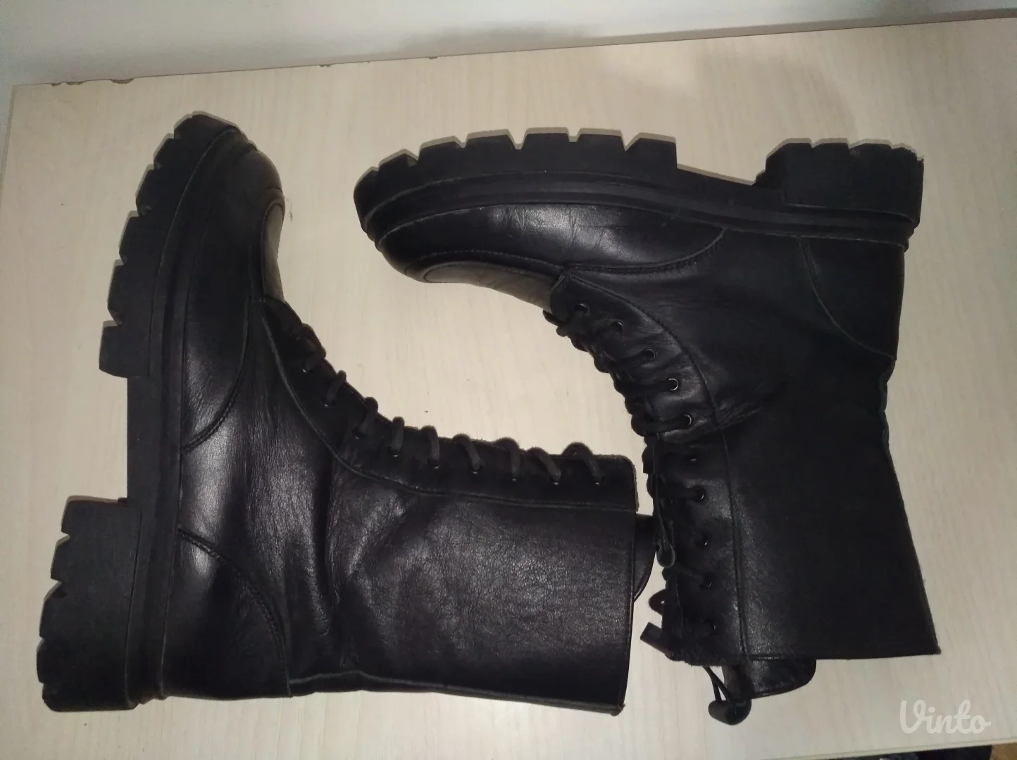 Zara zenske kozne visoke cizme br 38 ( 24,5 cm)