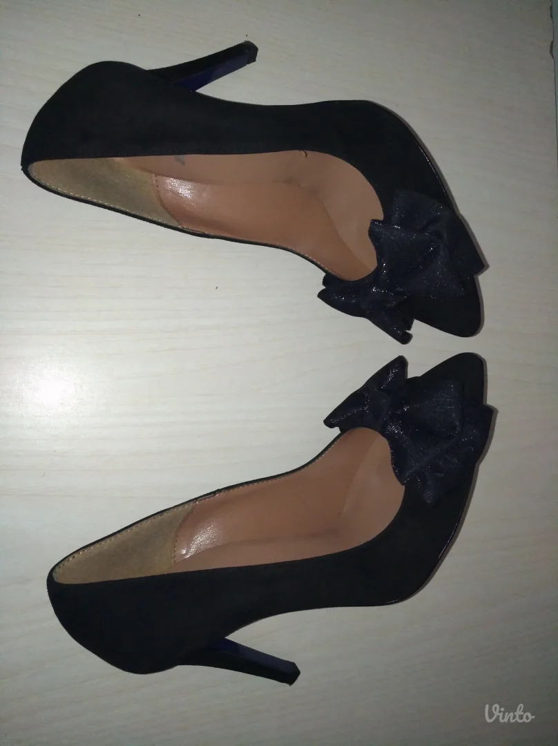 Bata zenske cipele salonke broj 37 ( 23,5 cm)