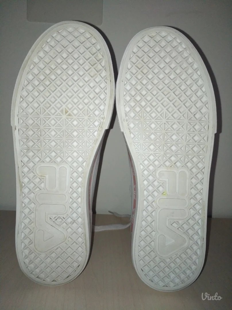 Fila zenske patike br 39 ( 25 cm)