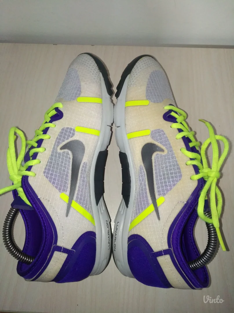 Zenske patike za trcanje Nike Lunar Element br 40,5 ( 25,5)