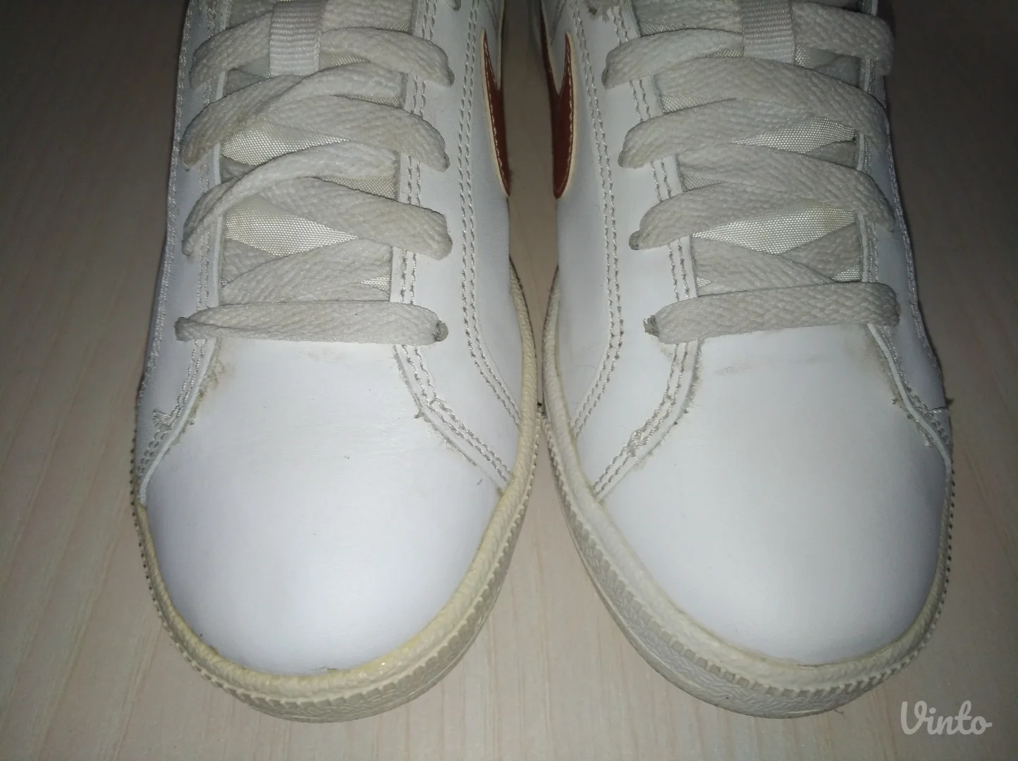 Nike Court Royale zenske patike br 38 ( 24 cm)