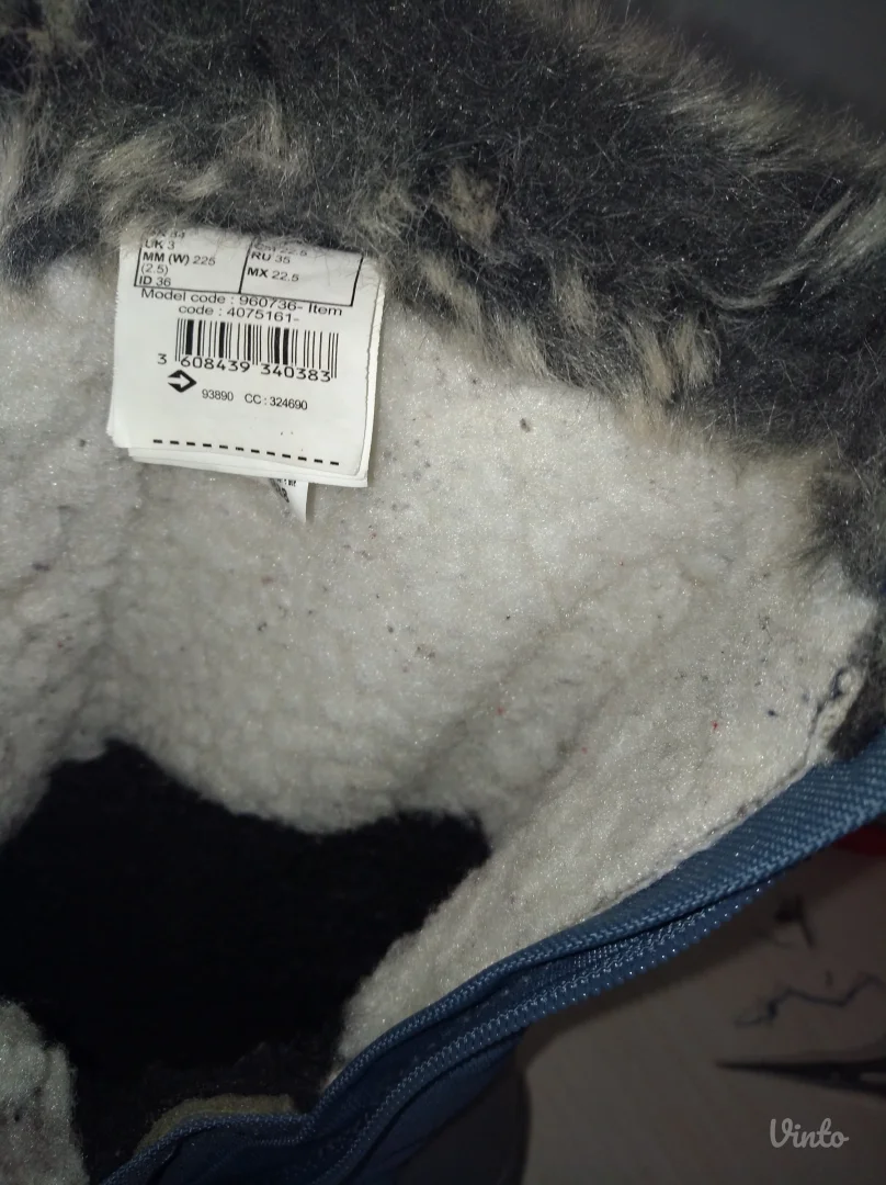 Quechua decije vodootporne cizme za sneg br 35/36