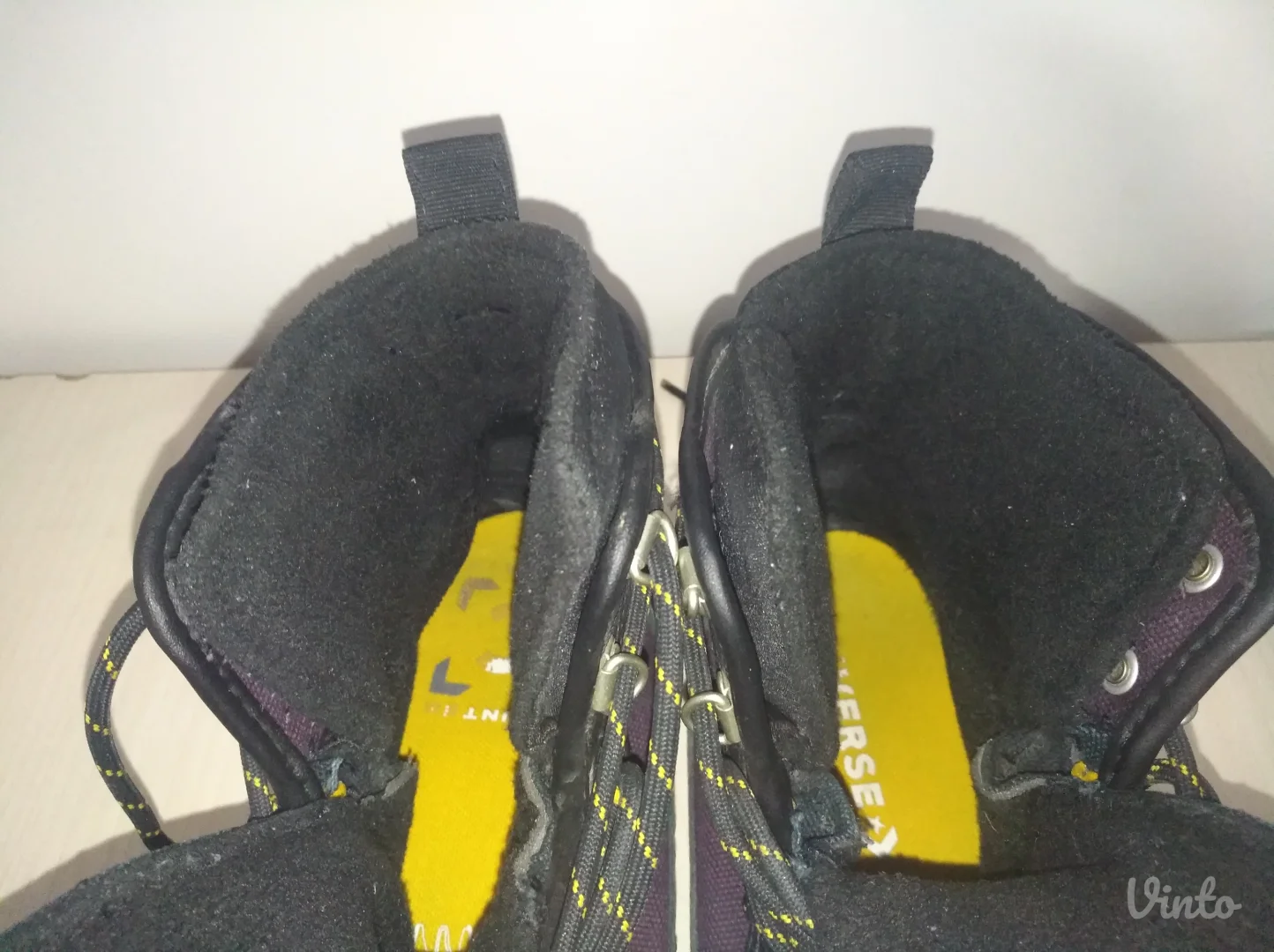 Converse All Star vodootporne duboke muške patike br 44