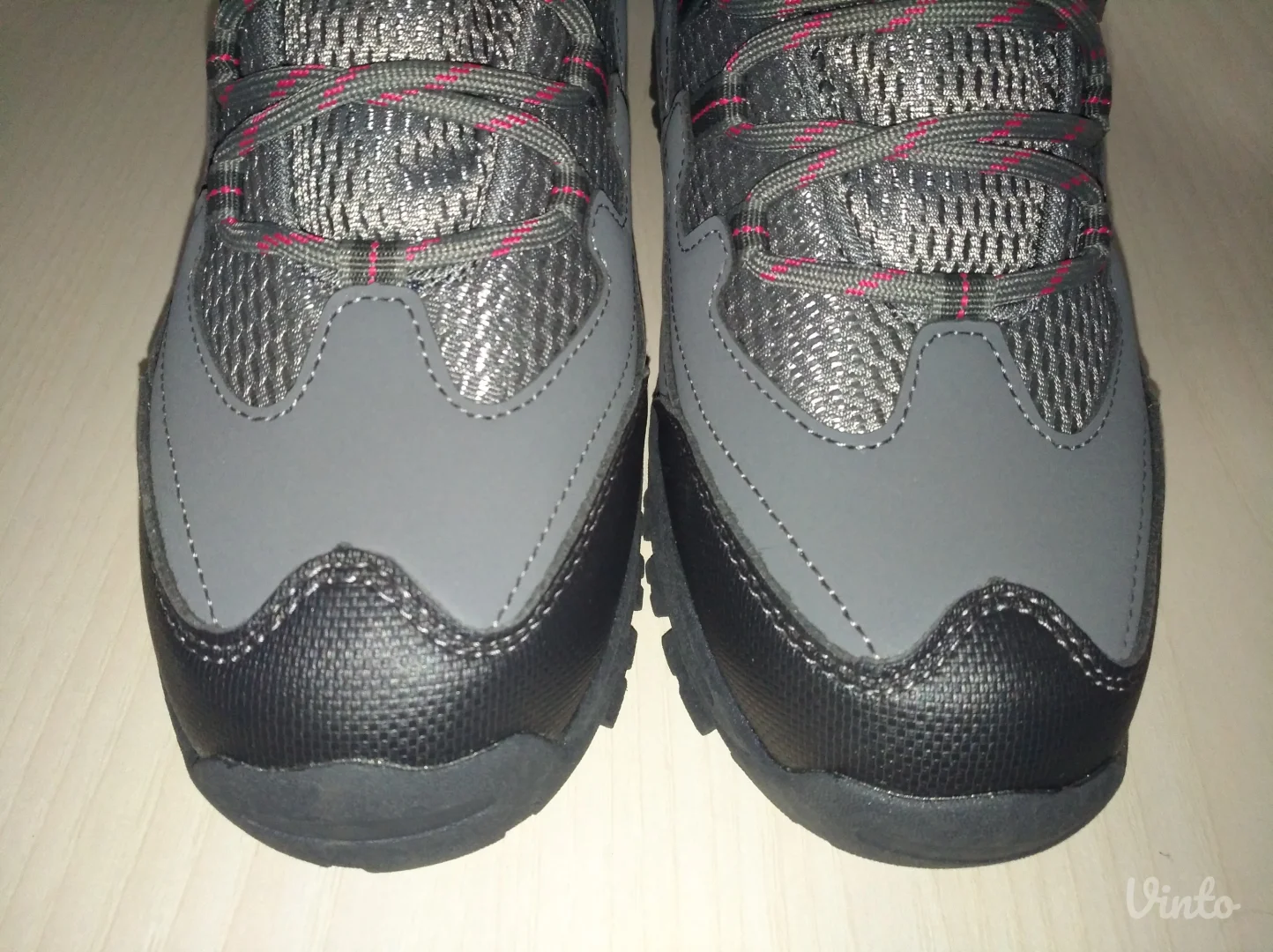 NOVE Trespass ženske vodootporne cipele br 39 ( 25 cm)