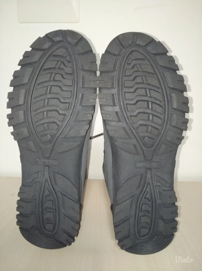 NOVE Trespass ženske vodootporne cipele br 39 ( 25 cm)