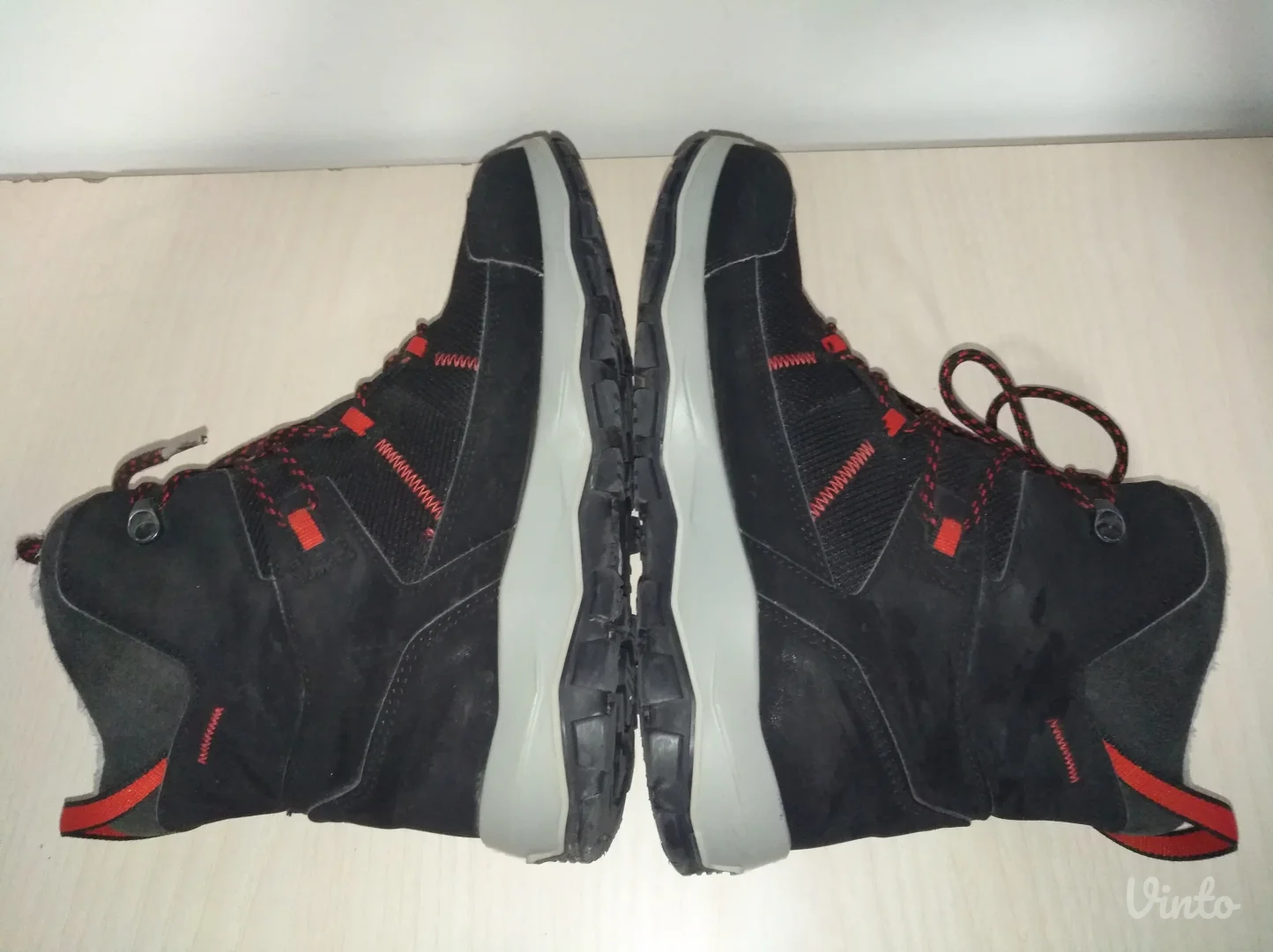 Quechua vodootporne decije cizme za sneg br 37 (23,5 cm)