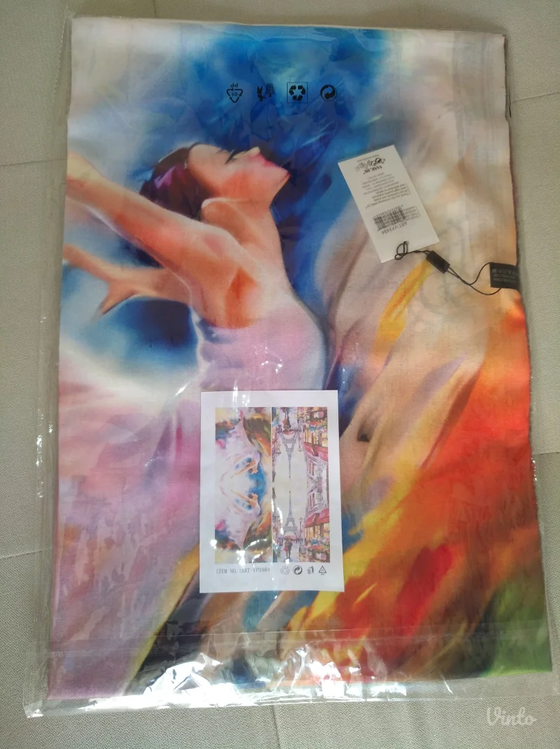 NOVO marama sa dva lica Pariz Ajfelov toranj / balerina