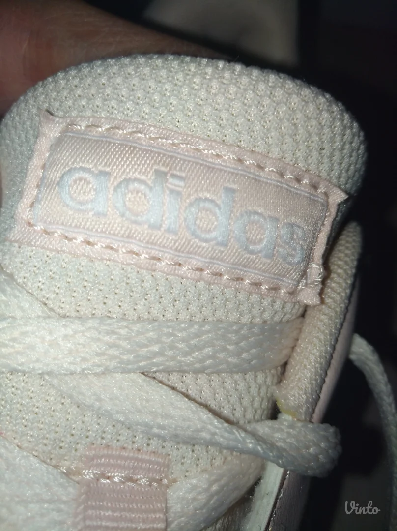 ADIDAS ženske patike GRAND COURT BASE broj 40 (25 cm)