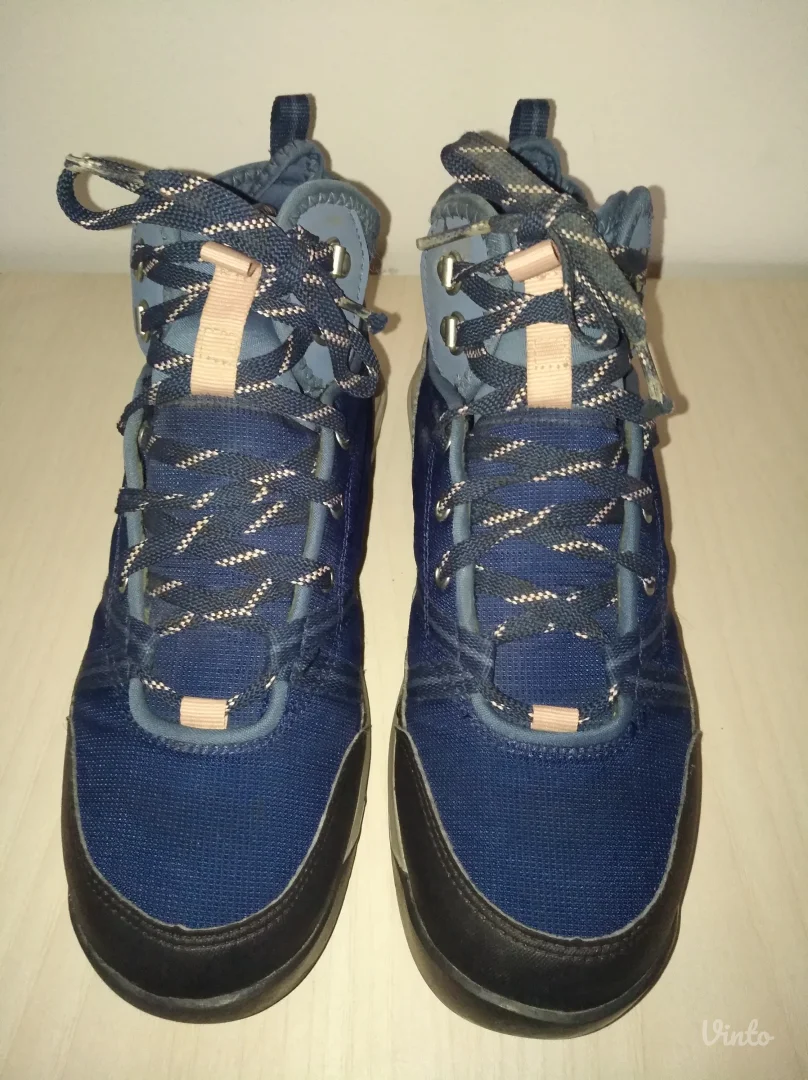 Quechua zenske vodootporne cipele za sneg br 40 ( 25,5 cm)