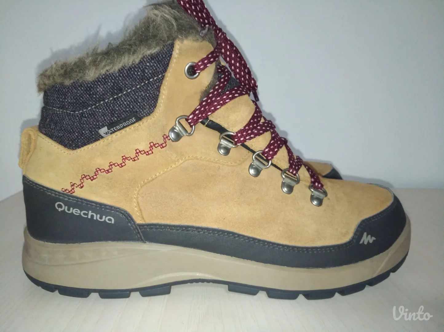 Quechua ultra-tople i vodootporne cipele br 39 ( 24,5 cm)