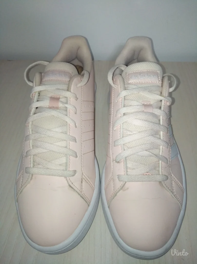 ADIDAS ženske patike GRAND COURT BASE broj 40 (25 cm)