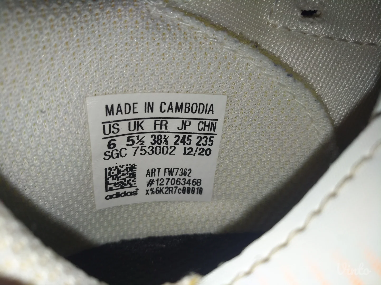 Adidas Nemeziz patike za fudbal 38,5 original (24 cm)