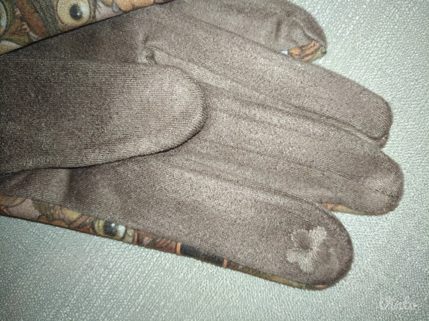 NOVO šal / marama i rukavice Sovice