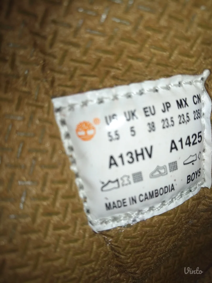 Timberland vodootporne zenske cizme br 38 (24,5 cm)