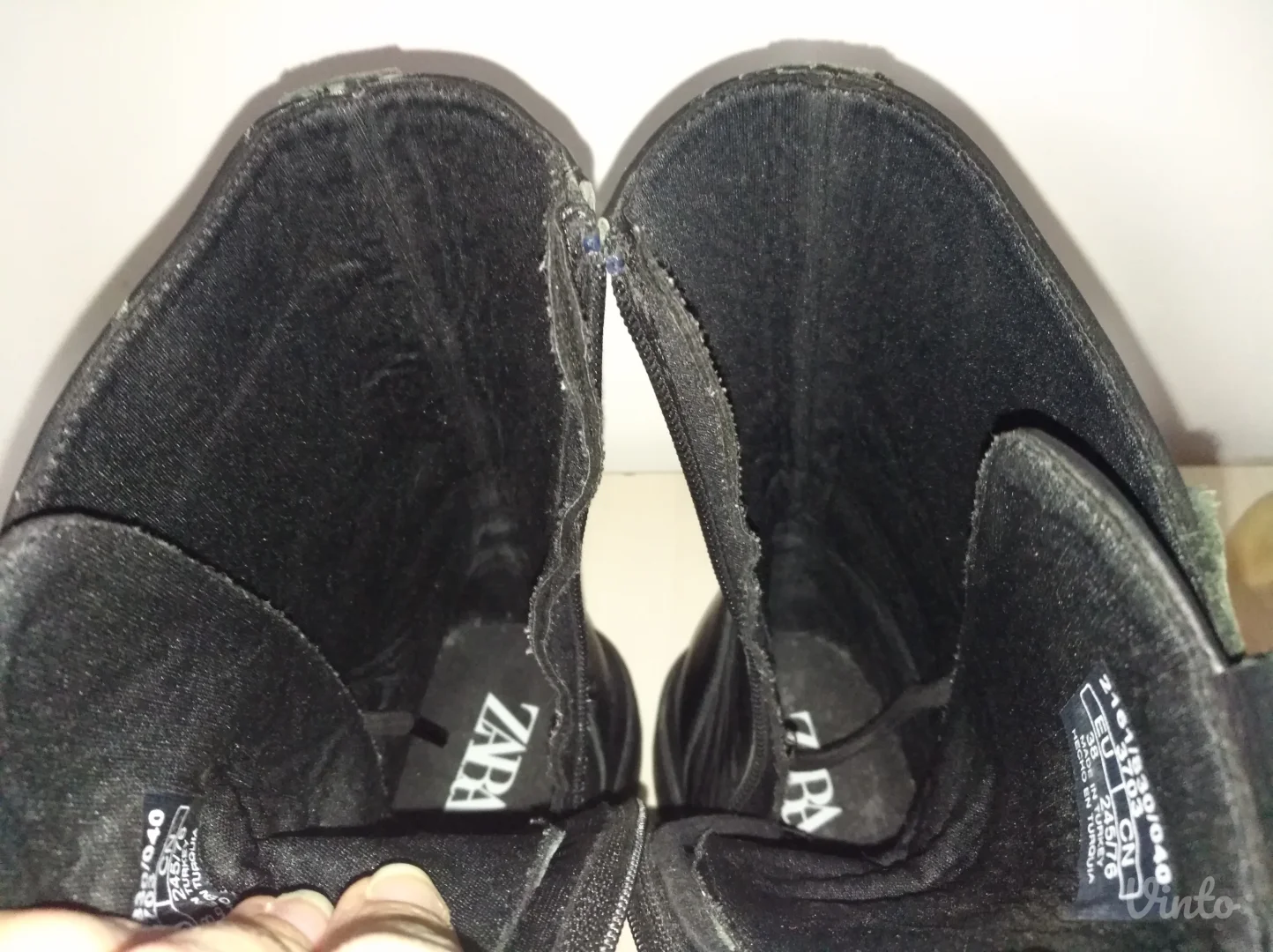 Zara zenske kozne visoke cizme br 38 ( 24,5 cm)