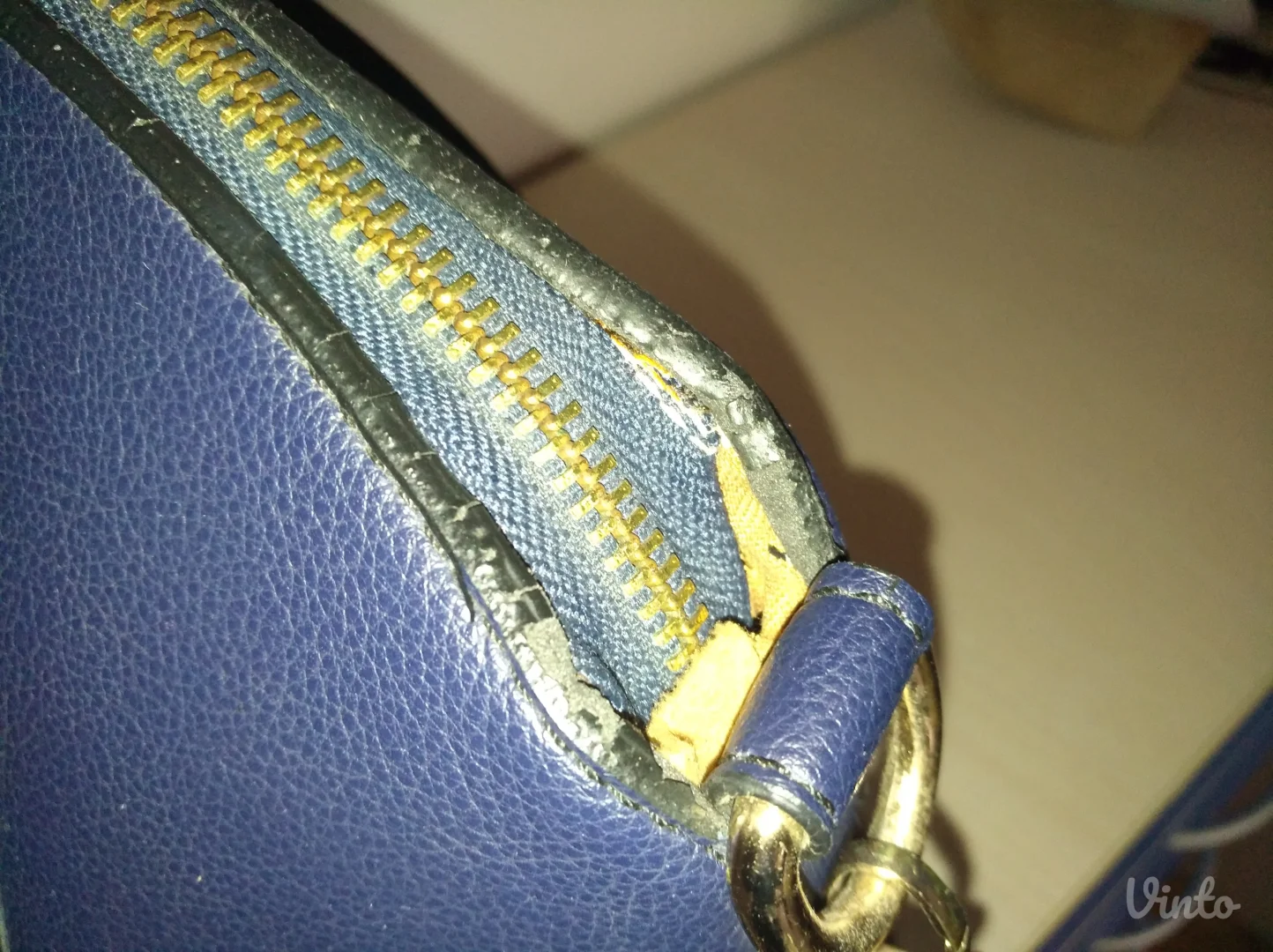 Givenchy zenska tašna teget plava