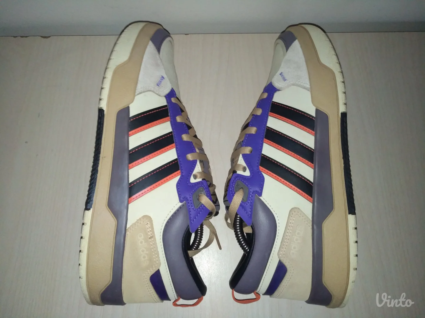 Adidas muske patike br 42,5 ( 27 cm) ORIGINAL