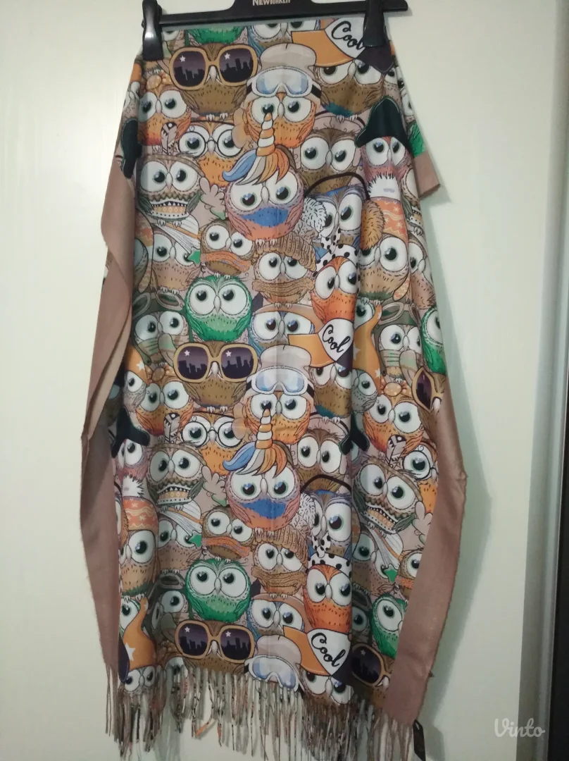 NOVO šal / marama i rukavice Sovice