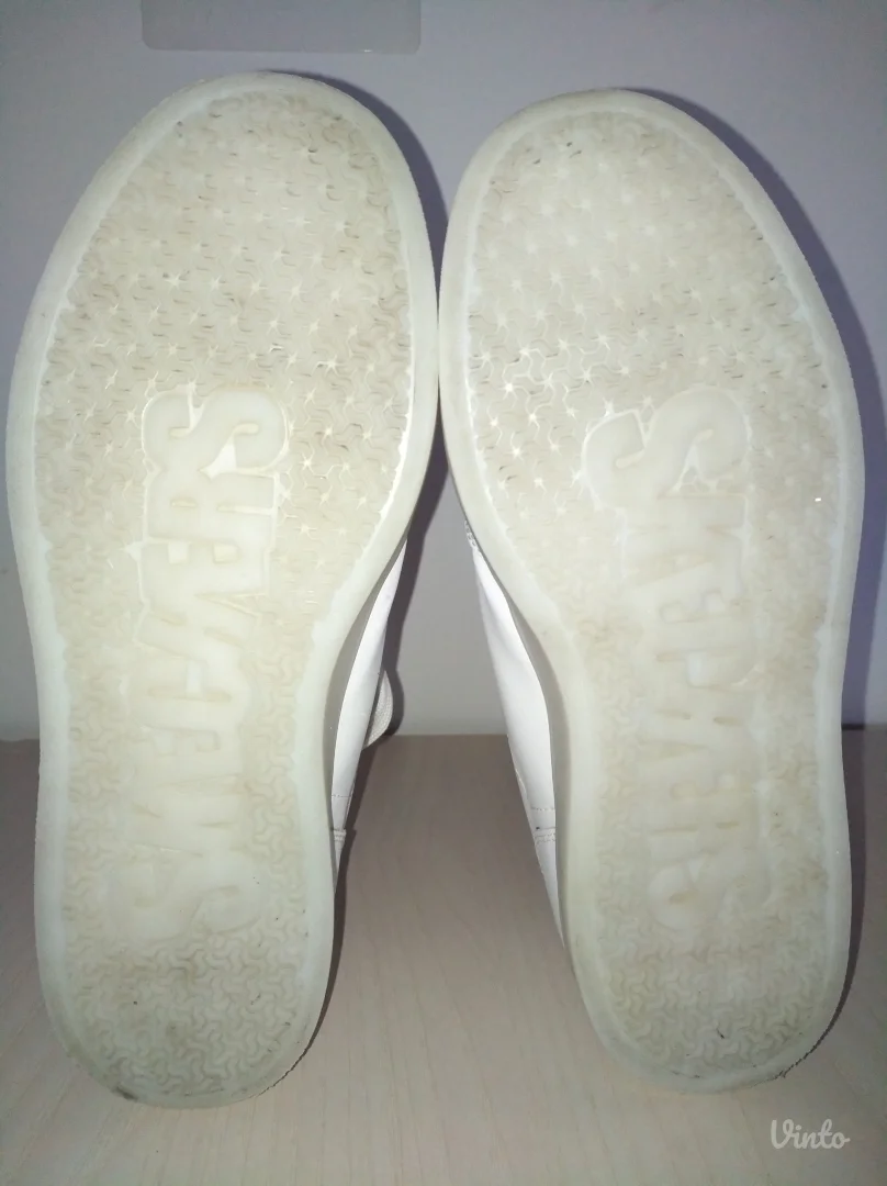 Skechers dečije patike br 36