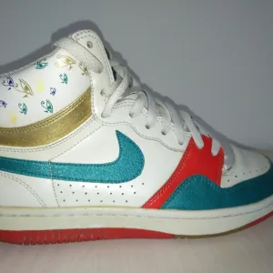 Original NIKE COURT FORCE HIGH ženske patike broj 39/40