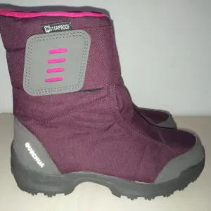 Quechua vodootporne dečije čizme broj 34 kao nove