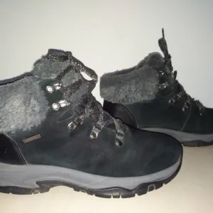 Skechers TREGO ženske vodootporne postavljene čizme broj 39