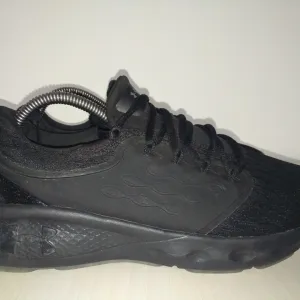 UNDER ARMOUR Patike ua charged vantage br 41 (26,5 cm)