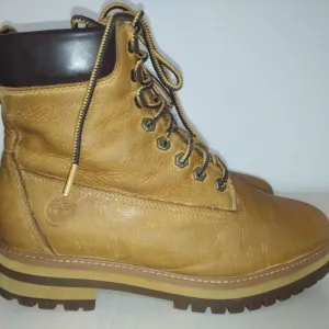 Timberland waterproof muske cipele br 44 ( 28 cm)