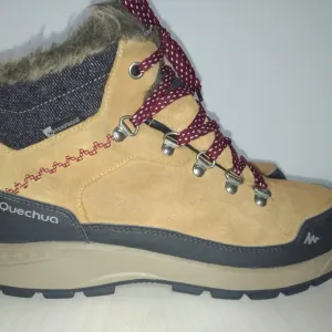 Quechua ultra-tople i vodootporne cipele br 39 ( 24,5 cm)