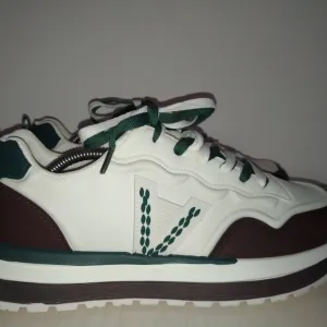 Muske patike br 45 ( 29 cm)