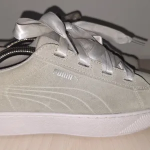 PUMA VIKKY RIBBON ženske patike broj 39