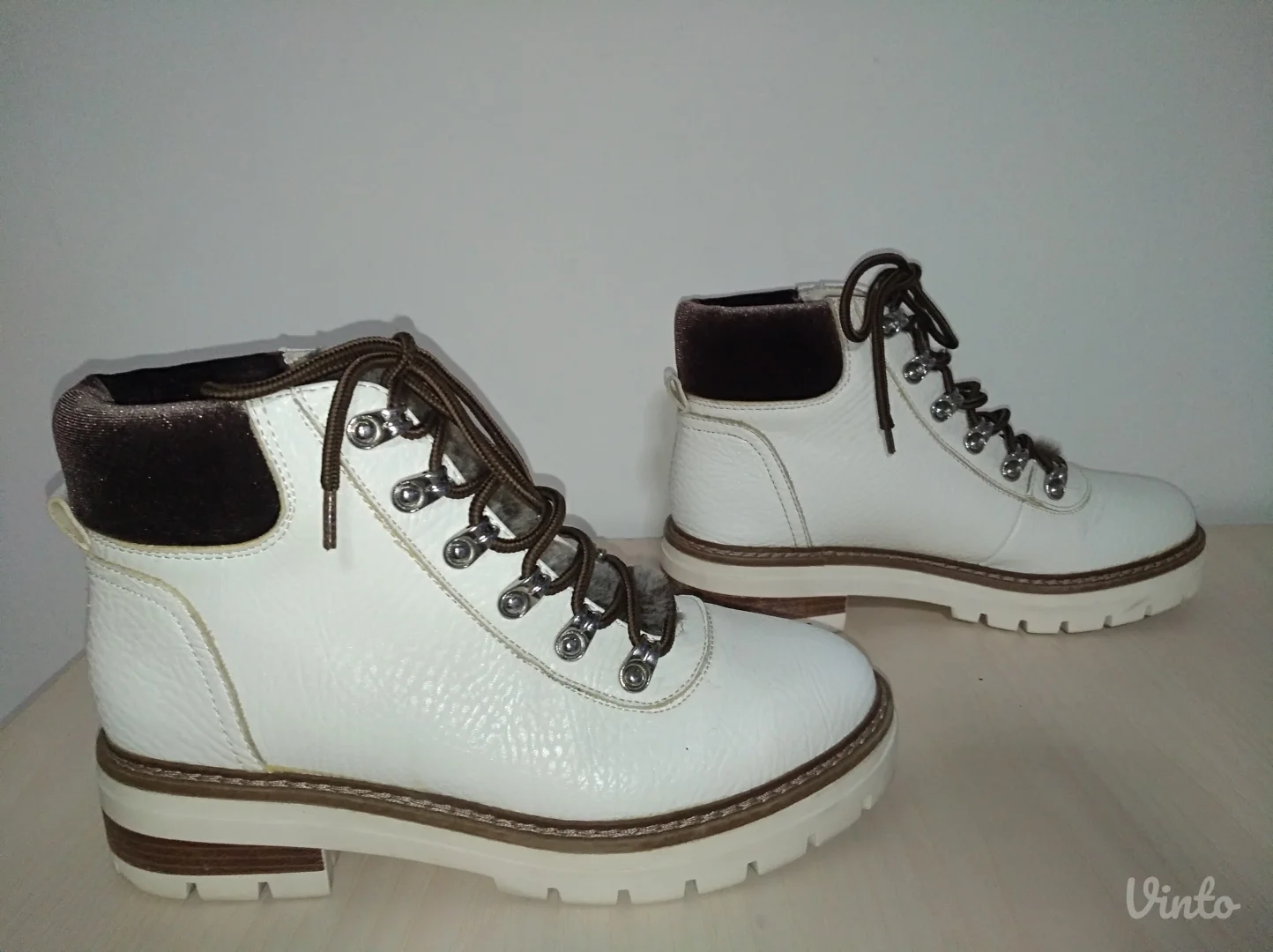 Highland Creek duboke zenske kozne cipele br 37