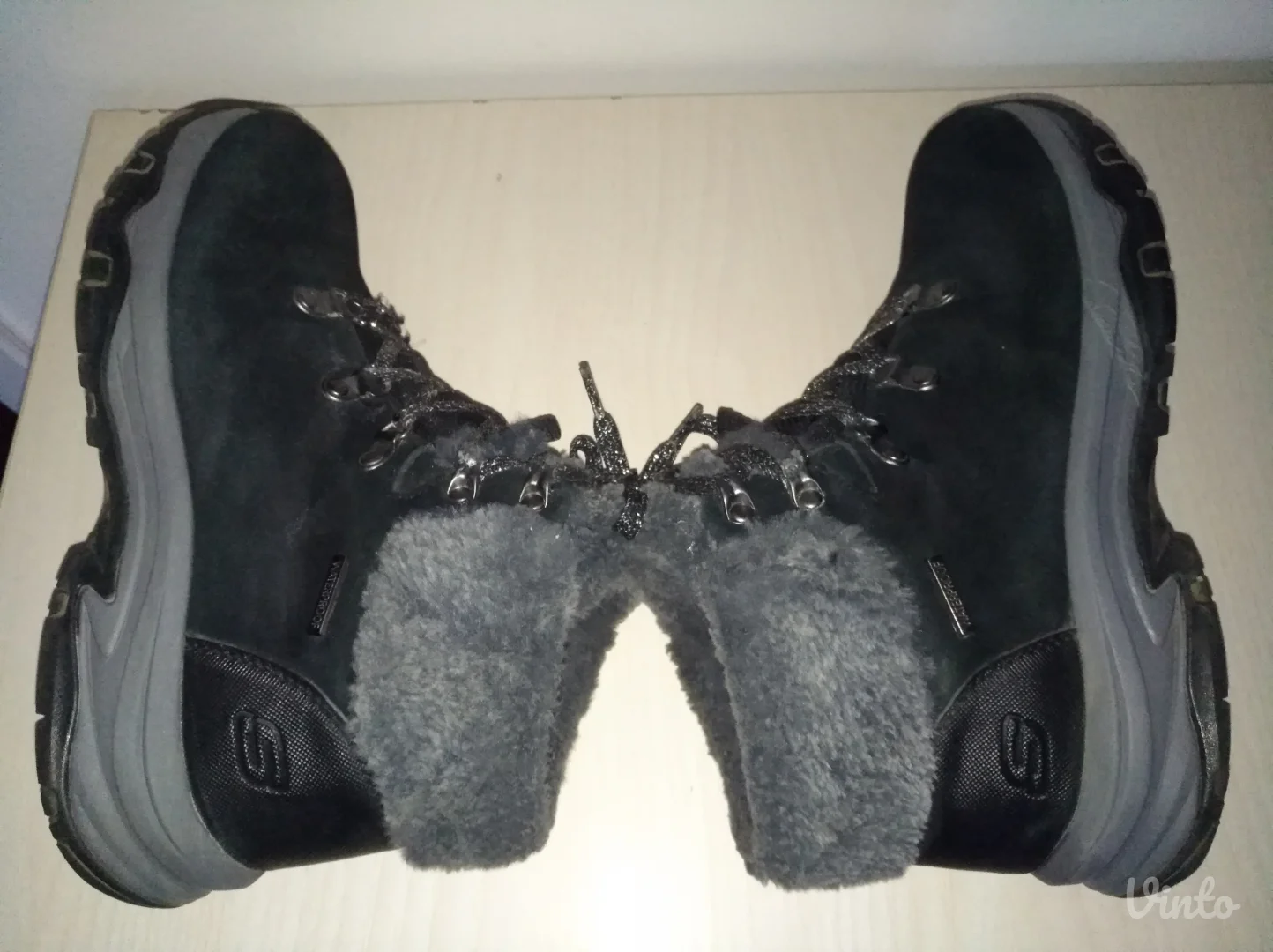 Skechers TREGO ženske vodootporne postavljene čizme broj 39