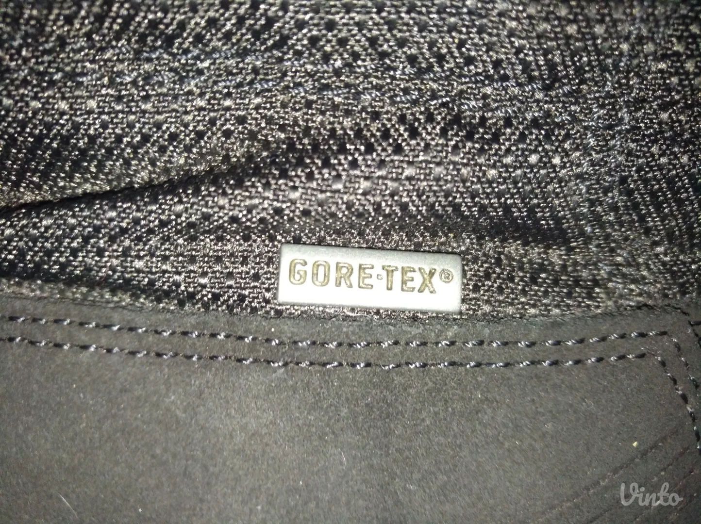 Puma zenske zimske cizme gore-tex br 40 (25,5 cm)