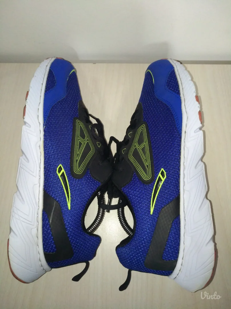 La Gear muske patike broj 43 ( 27,5 cm)