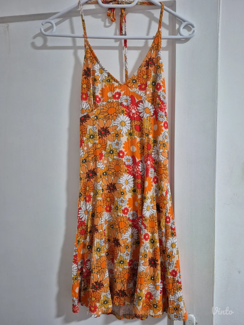 Bershka cvetna haljina