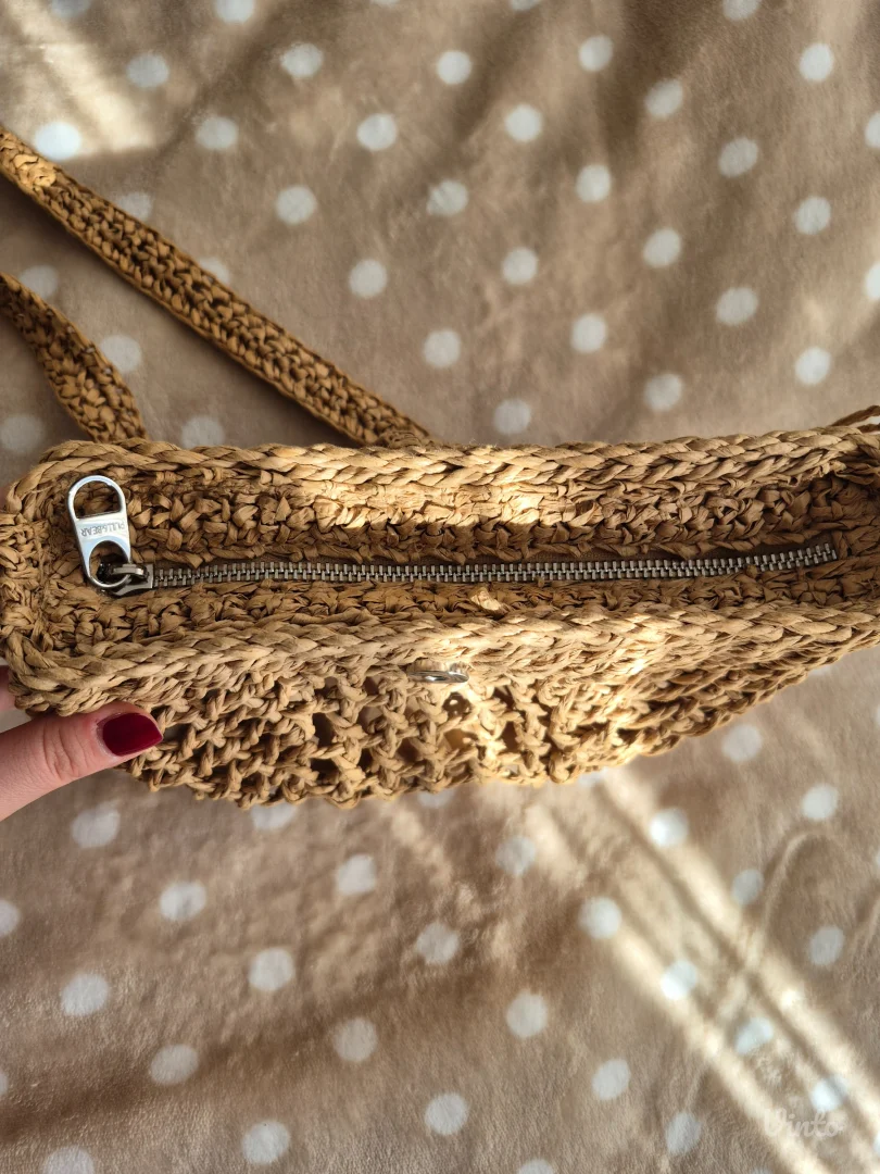 Pull&Bear torbica pletena nekoriscena