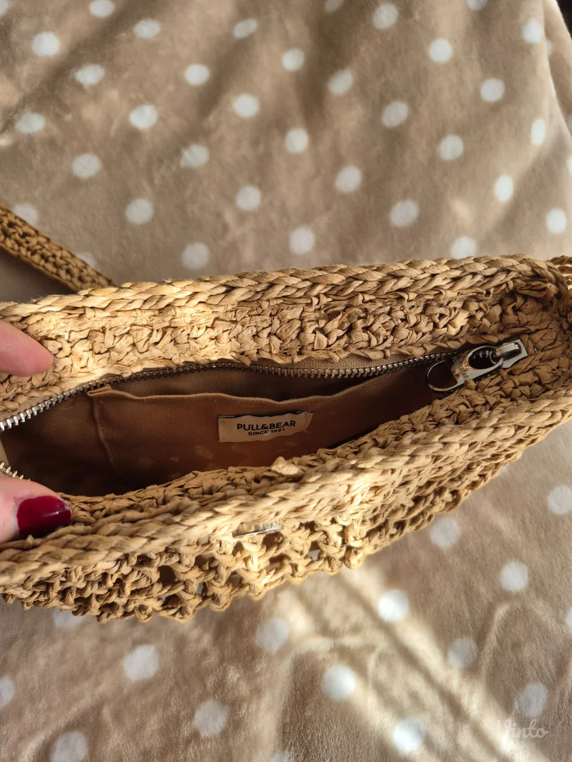 Pull&Bear torbica pletena nekoriscena