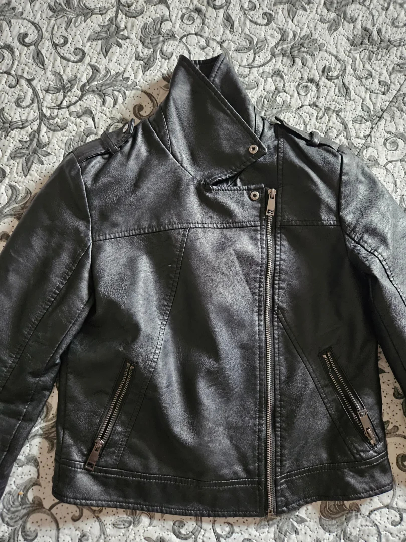 Rezerved kozna jakna