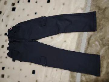 Pantalone za dečake.