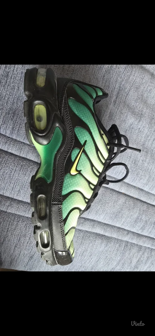 TN AIR patike, odlično stanje