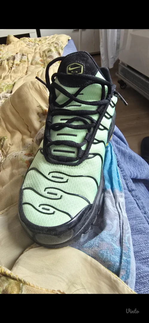 TN AIR patike, odlično stanje