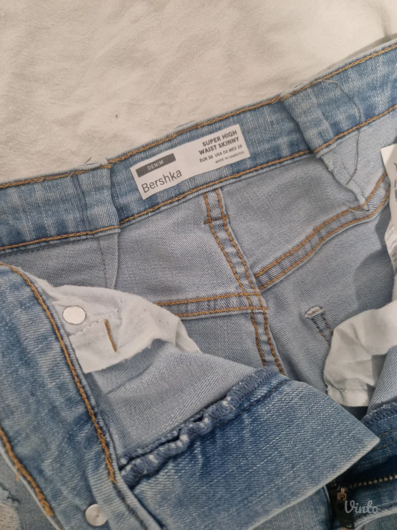 Bershka High Wasted Skinny Farmerke