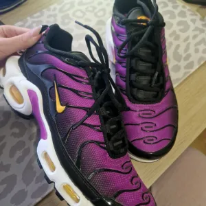 Nike Tn patike, ljubičaste