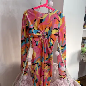 Bershka-kratka haljina