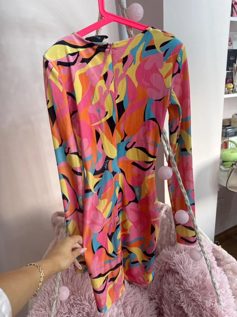 Bershka-kratka haljina