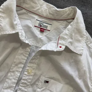 Tommy Hilfiger kosulja