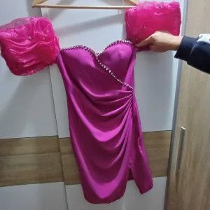 Svečana haljina kao nova