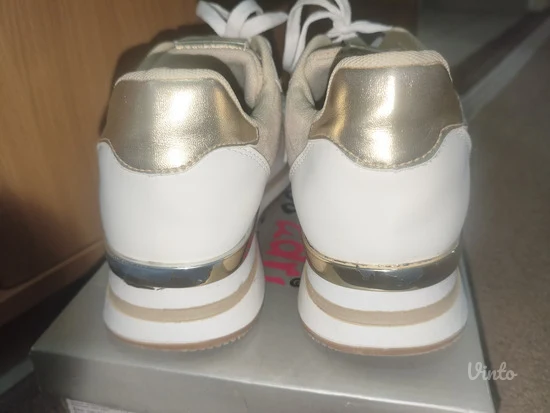 Patike broj 37, malo nošene
