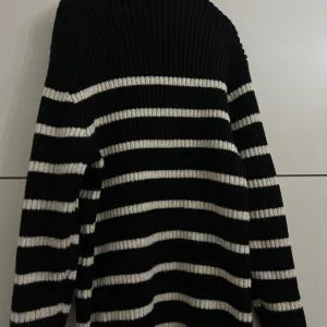 H&M zimska haljinica